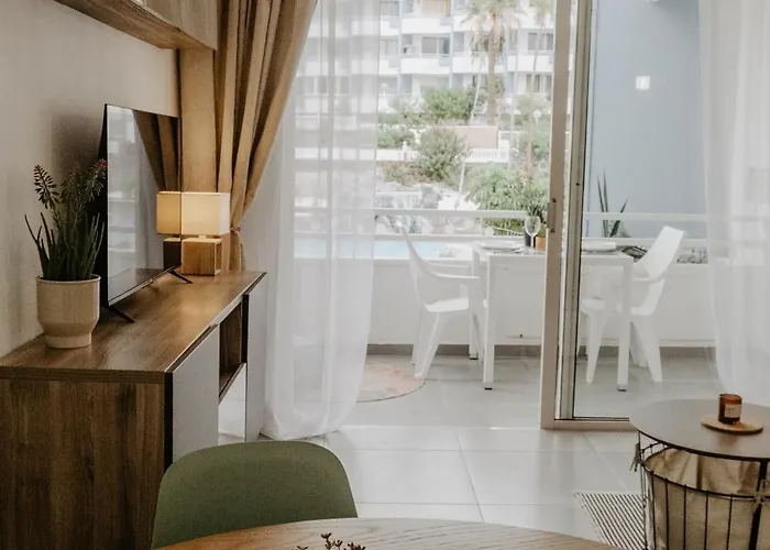 Sunny Escape - Park In Golf Del Sur Tenerife Apartamento San Miguel de Abona